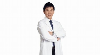 五官美形达人刘宏贞：一个整形医生的自身修养