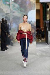 红纺文化上演跨界风潮，IP秀惊艳上海时尚周末