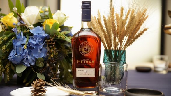 人头马君度中国推出希腊琥珀烈酒品牌迈夏尔（METAXA） 