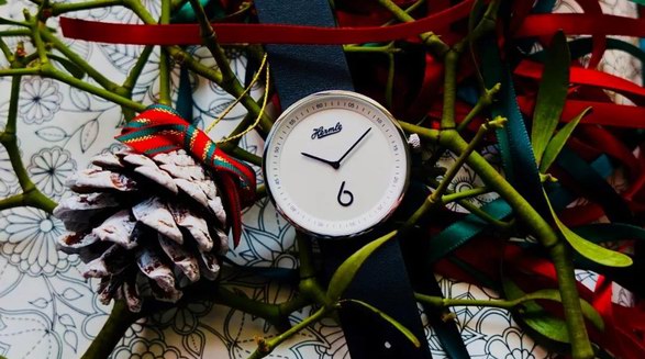 赫姆勒时尚手表，给她一个难忘的圣诞礼物
