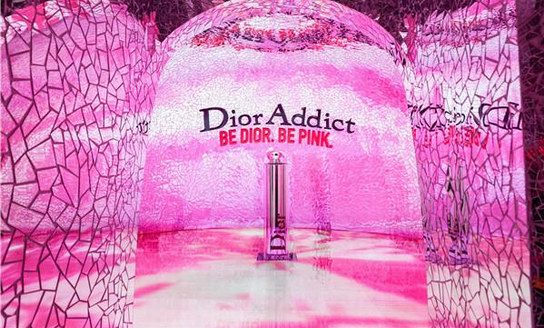 “粉迪奥 心闪耀”全新Dior迪奥魅惑星耀唇膏新品发布