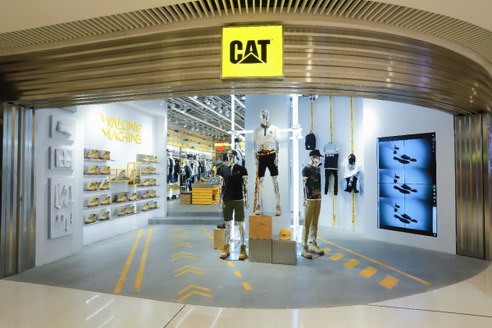 肥T大黄靴穿搭粉看这里：CAT卡特DIY体验店开业啦！