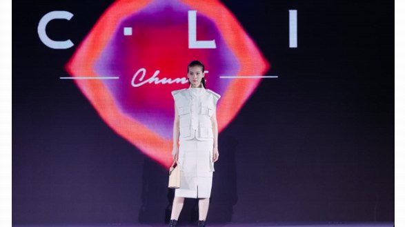 时尚再升级 品牌焕新生：C.LI2020冬季新品时尚大秀发布