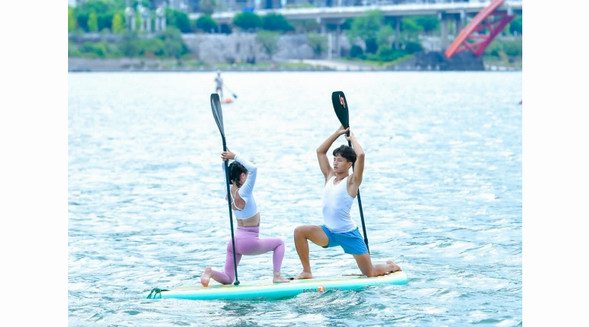 全国首届桨板瑜伽锦标赛落幕 iLab“瑜”你一起大放异彩