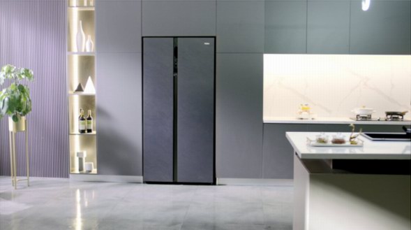 用户抱怨冷冻室小，海尔发明“巨能冻”对开门冰箱