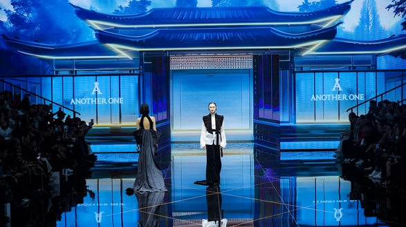 ANOTHER ONE安那迪·中国国际时装周，留存闪耀名媛的群像身影