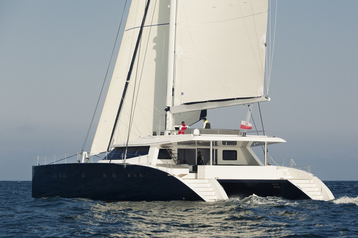 Sunreef 80 LEVANTE碳纤维型双体帆船