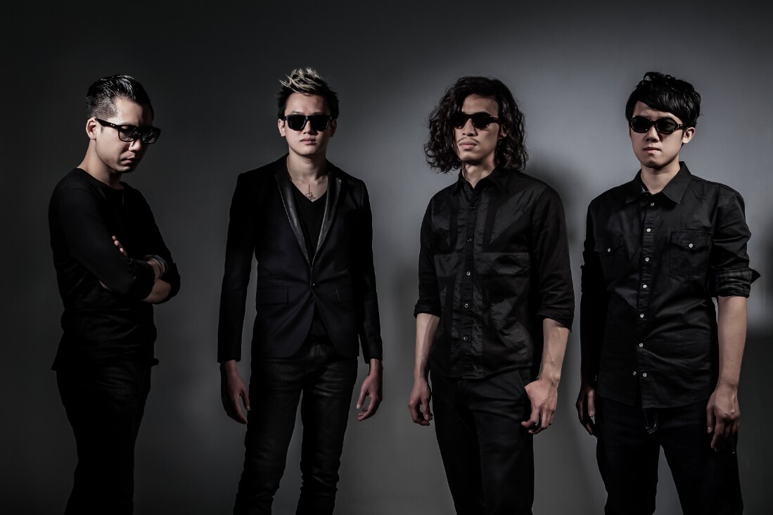 香港潮流眼镜品牌12 Glamour Evil与台湾精英摇滚乐团“饥饿艺术家”跨界合作推出三款精心打造的联名眼镜作品