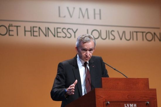 全球第一大奢侈品集团法国LVMH集团董事长兼
