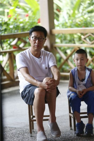 “中国式父亲”林永健教育孩子 却被反呛是妖怪【娱乐往事】风气中国网
