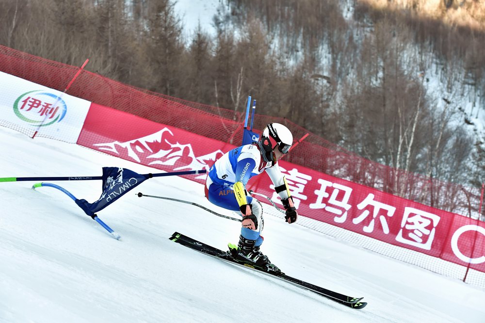 “欠缺”攀亲 喜玛尔图冠名中国平川滑雪巡回赛【尚品】风气中国网