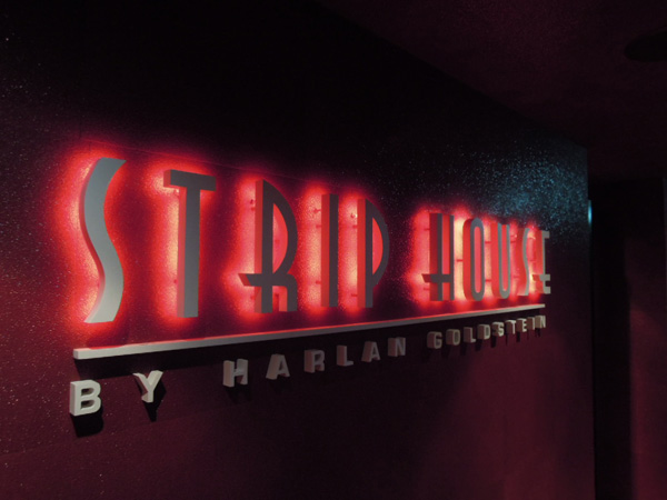 Strip House by Harlan Goldstein 美国有骨牛扒回归