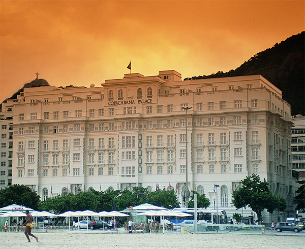 里约热内卢地标酒店独家呈献「基督像日出野餐游」