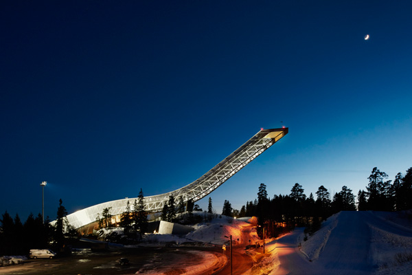 Airbnb 带来全新霍门科伦跳台滑雪体验