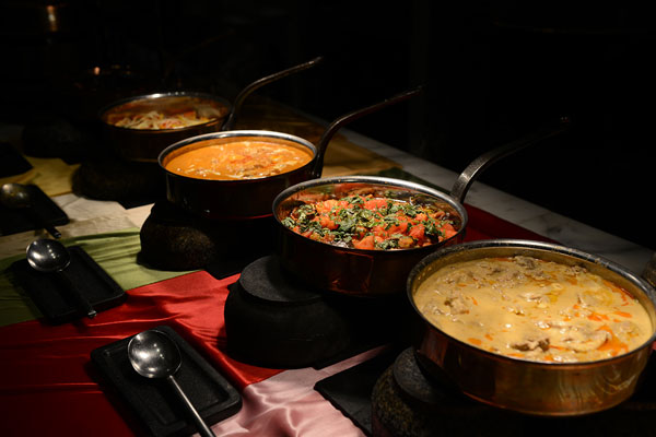 天津丽思卡尔顿酒店开启印度美食节