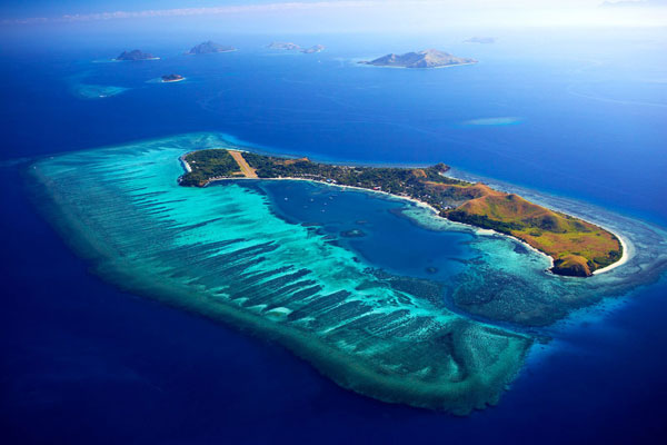 五彩珊瑚斐济 世界上最东也是最西的度假天堂