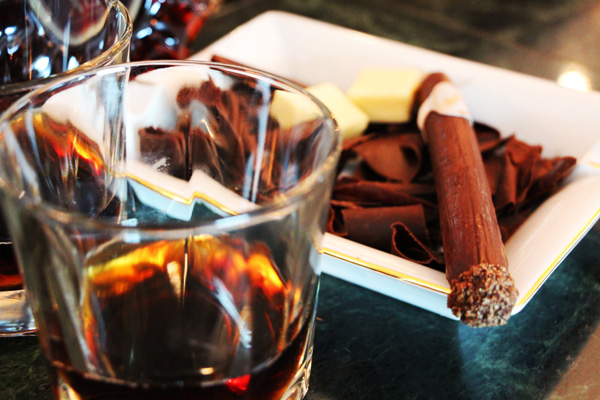 危险甜心——威士忌搭配雪茄巧克力