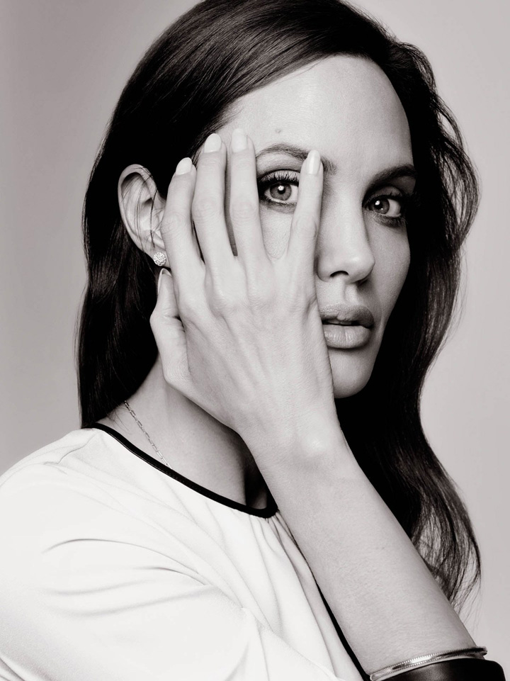 Angelina Jolie《好莱坞报道》2015年1月号