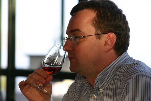 葡萄酒界最具影响力的酒评家是谁？