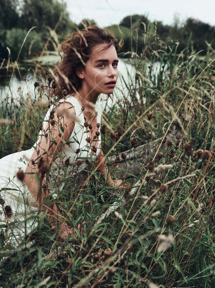 Emilia Clarke《Dior》杂志2015年冬季刊
