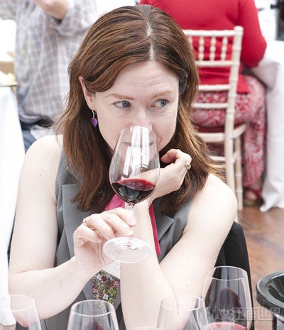 芭芭拉·菲利普：加拿大唯一的女性葡萄酒大师