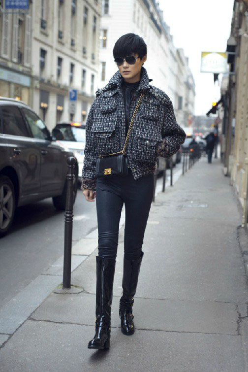 李宇春演绎“香奈儿小黑外套中国型” 穿Chanel香奈儿2013早秋系列