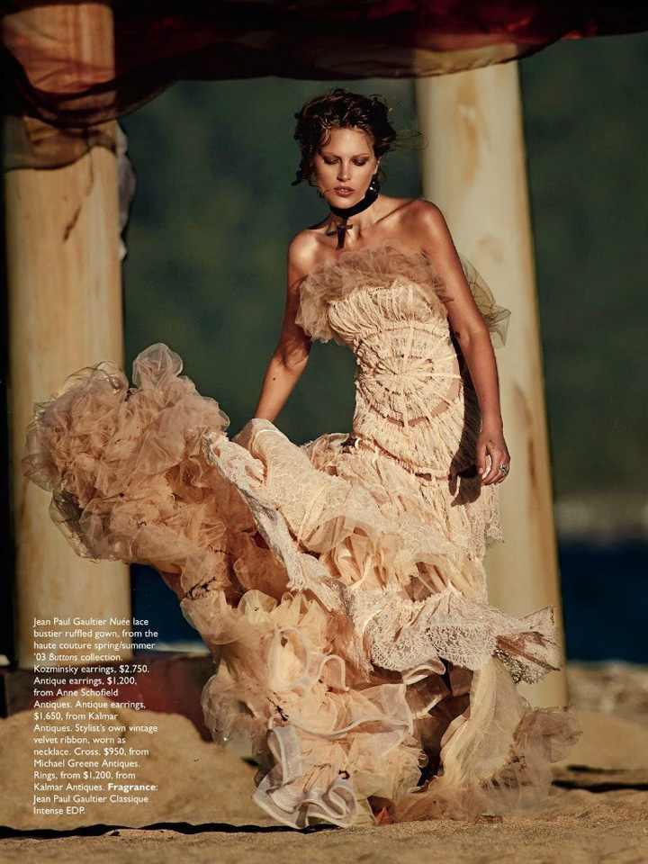 Catherine McNeil《Vogue》澳洲版2014年10月号
