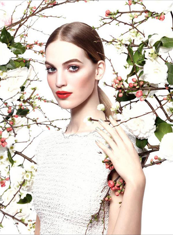 Chanel(香奈儿)2015春夏彩妆系列广告大片