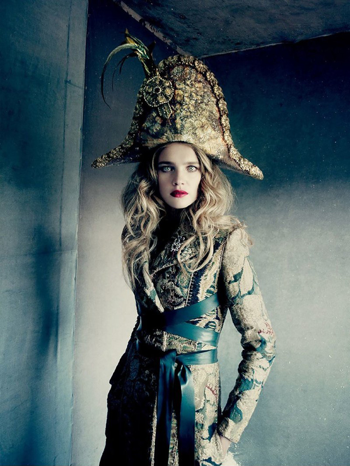 Natalia Vodianova《Vogue》俄罗斯版2014年12月号
