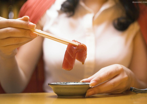 中日韩人家里的筷子有什么区别？