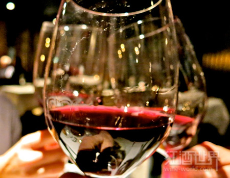 五分钟学会辨别葡萄酒的优劣