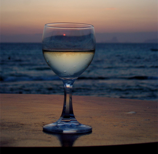  为什么波尔多白葡萄酒值得你关注？ 