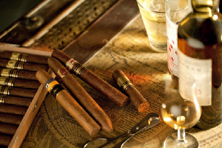 精英男人的下午茶：威士忌+雪茄