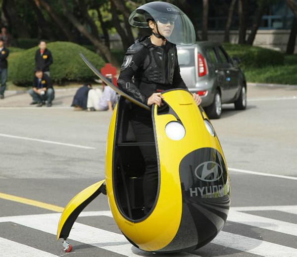 现代汽车首尔推出「E4U」概念移动载具
