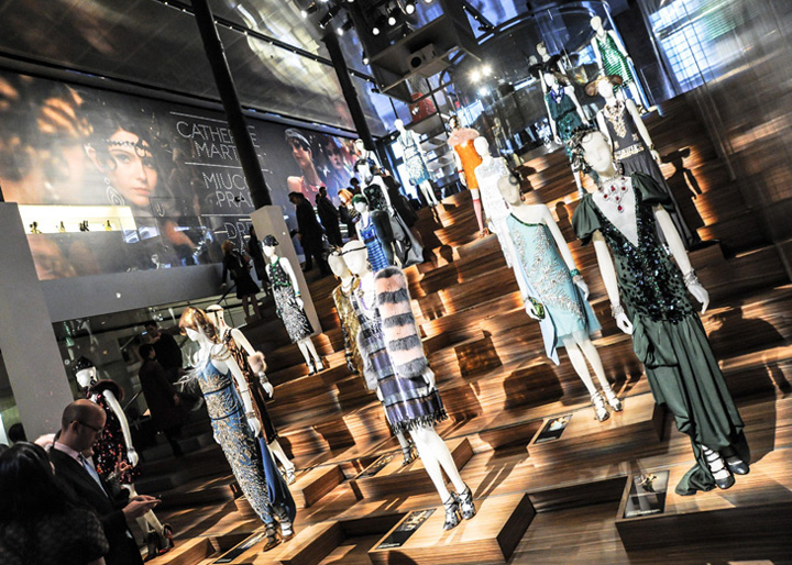 Prada 纽约举办《了不起的盖茨比》电影华服展览