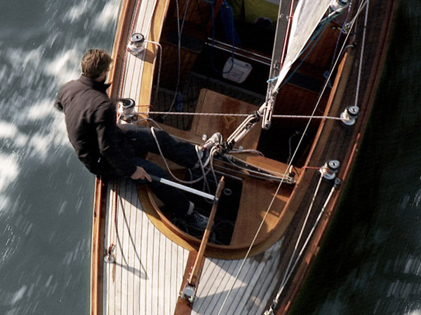 Alfred Dunhill 发布最新影片《Man At Sea》