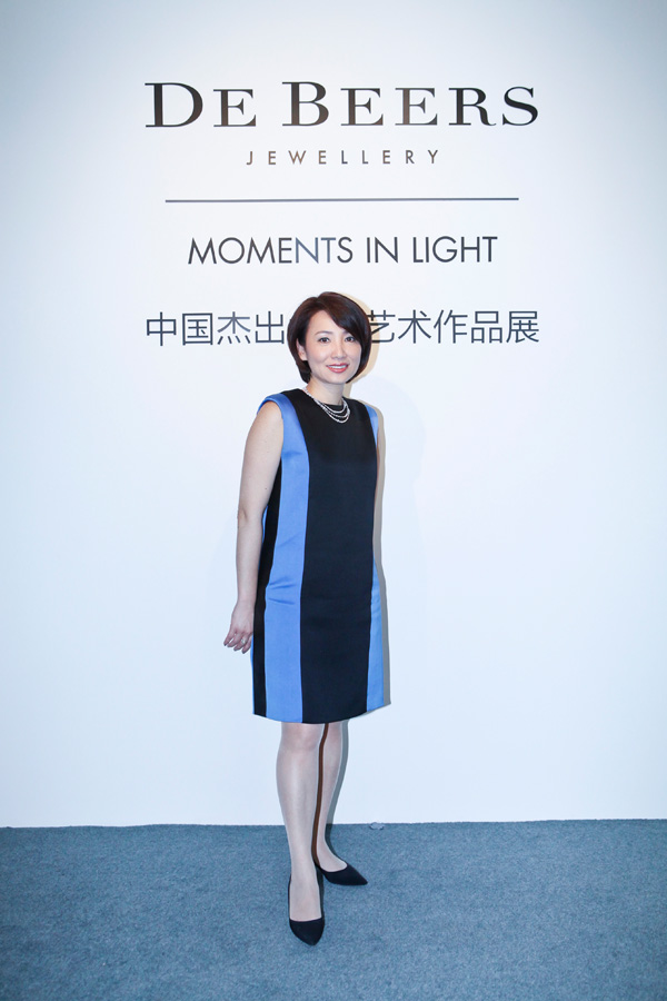 戴比尔斯「MOMENTS IN LIGHT」艺术作品展揭幕