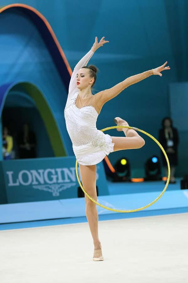 浪琴优雅奖授予体操运动员 Ganna Rizatdinova