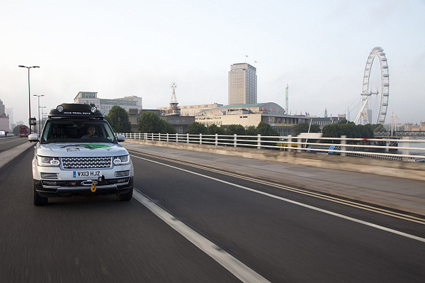 路虎Range Rover Hybrid 原型车开启丝路之旅