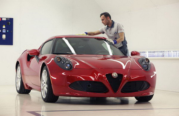Alfa Romeo 宣布4C年产能仅3500辆