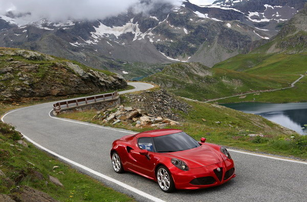 Alfa Romeo 4C 英国市场报价4.5万英镑起