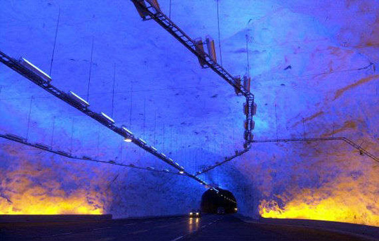 穿越奇幻地带 细数世界10条最美隧道