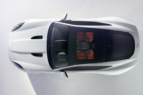 Jaguar（捷豹）F-Type Coupe 即将现身
