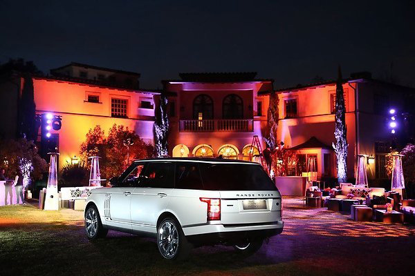 路虎Range Rover 长轴版亮相洛杉矶车展