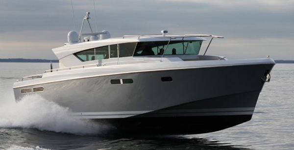 Delta 54 Carbon：全球首款全碳纤维豪华游艇