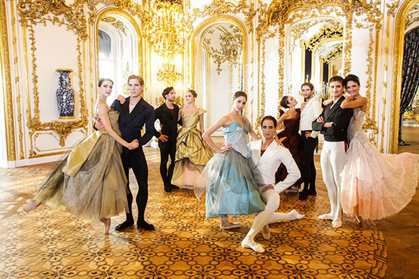 Vivienne Westwood 为维也纳芭蕾舞团设计服装