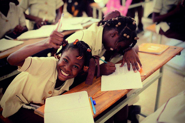 BOVET 播威表与APJ携手支持海地儿童教育