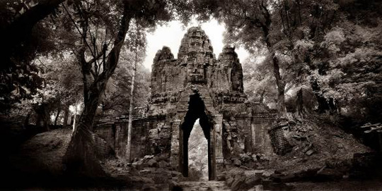 镜头下的亚洲光影之美：柬埔寨摄影之旅