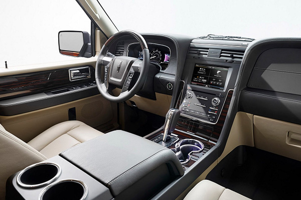 Lincoln 发布2015款Navigator车型