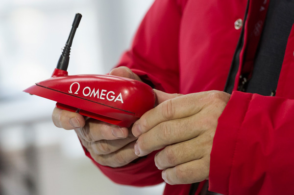Omega 欧米茄计时设备参观：有舵雪橇